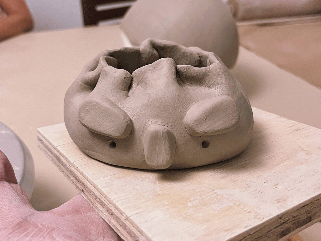 Bao de cerámica en proceso de construcción.